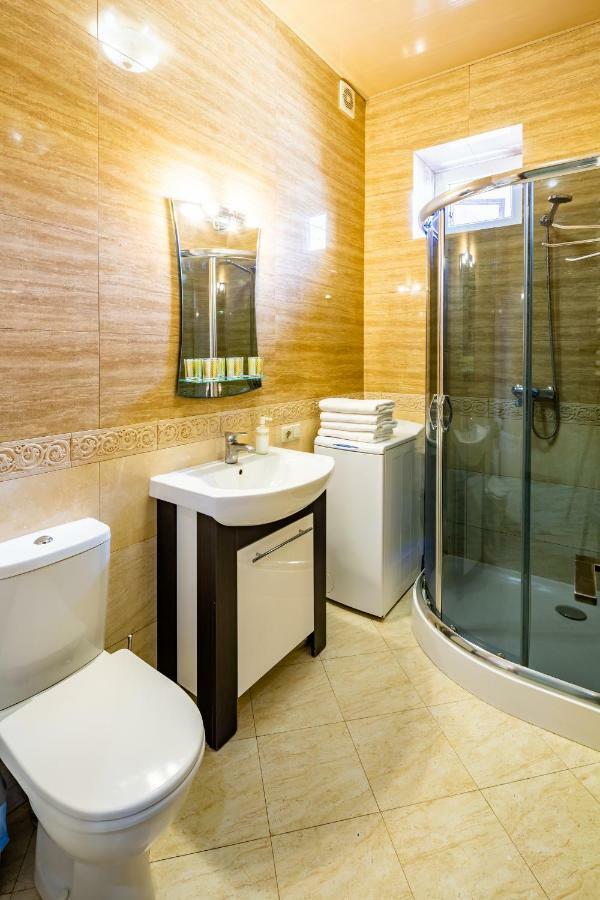 Alfa Apartments Kniazia Romana 11 Liov Exterior foto