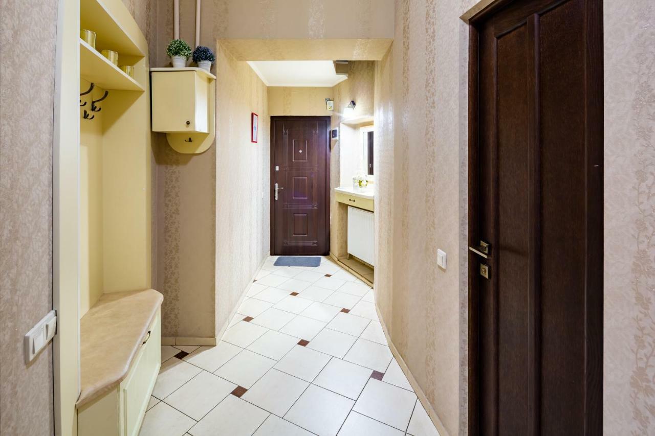 Alfa Apartments Kniazia Romana 11 Liov Exterior foto